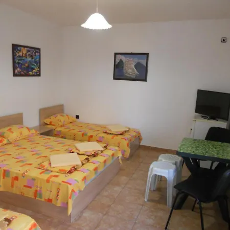 Agatopolis- всяка с безплатно парко място 3*